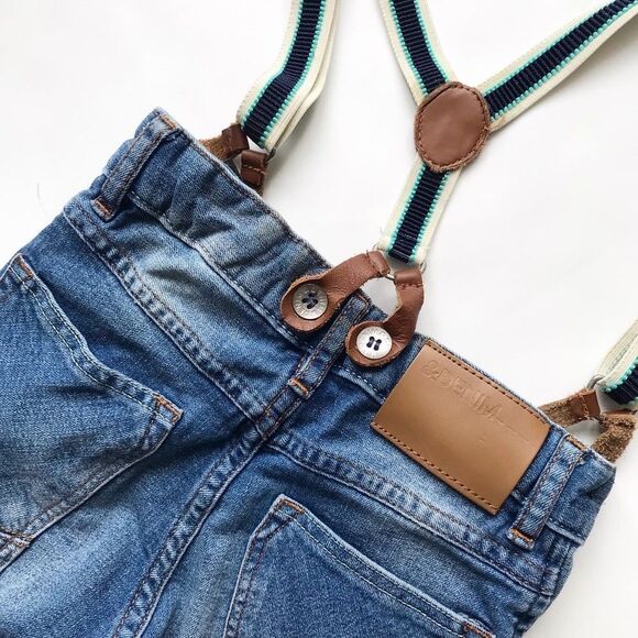 H&M tapered suspender jeans GUC - light stain by buttons 1.5-2Y - Picture 7 of 7